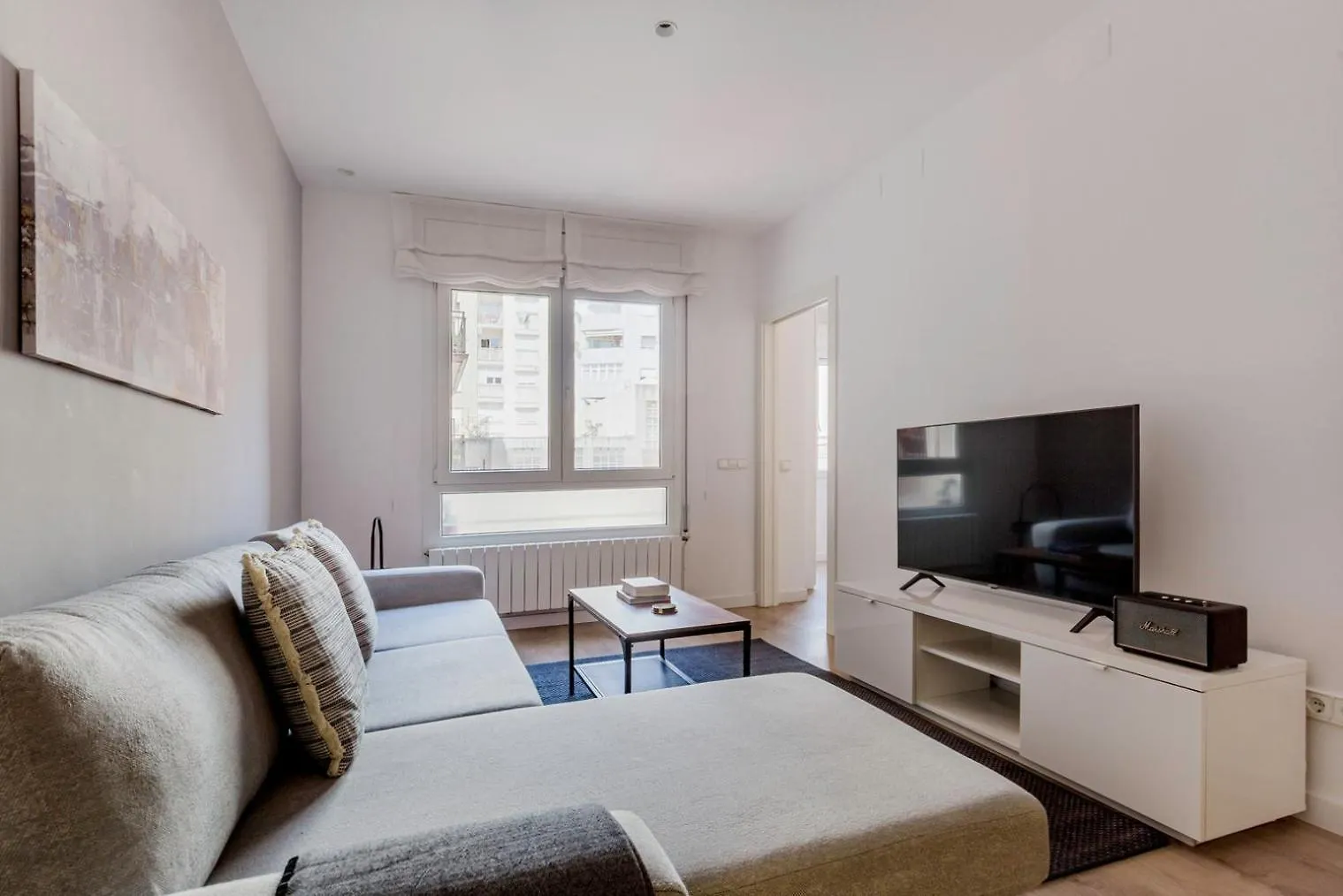 Blueground Sagrada Familia Washer Ac Bcn-158 Barcelona Apartment